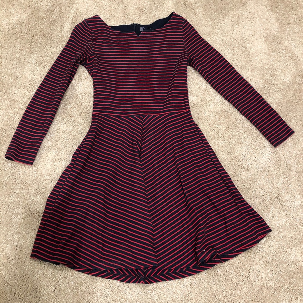 Like new Gap long sleeve dress